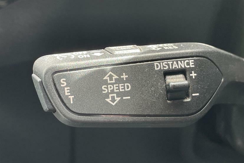 Audi Q8 e tron Q8 E-tron Vorsprung 55 Quattro Black #26