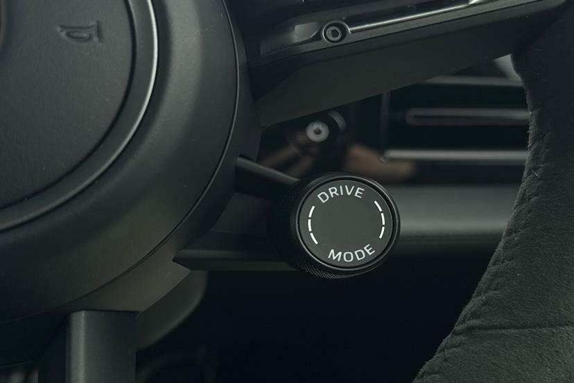 Porsche Taycan Performance Plus 93.4Kwh Gts Black #27
