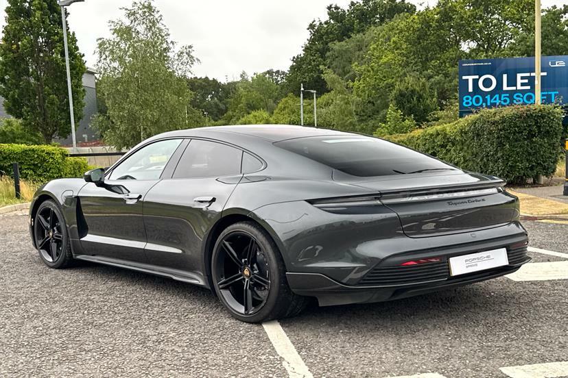 Porsche Taycan Performance Plus 93.4Kwh Gts Black #31