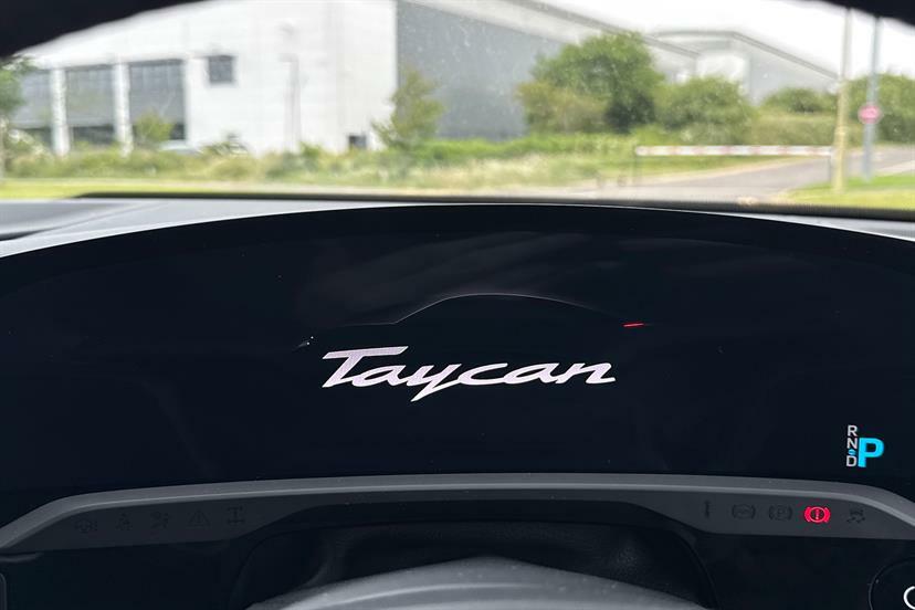 Porsche Taycan Performance Plus 93.4Kwh Gts Black #12