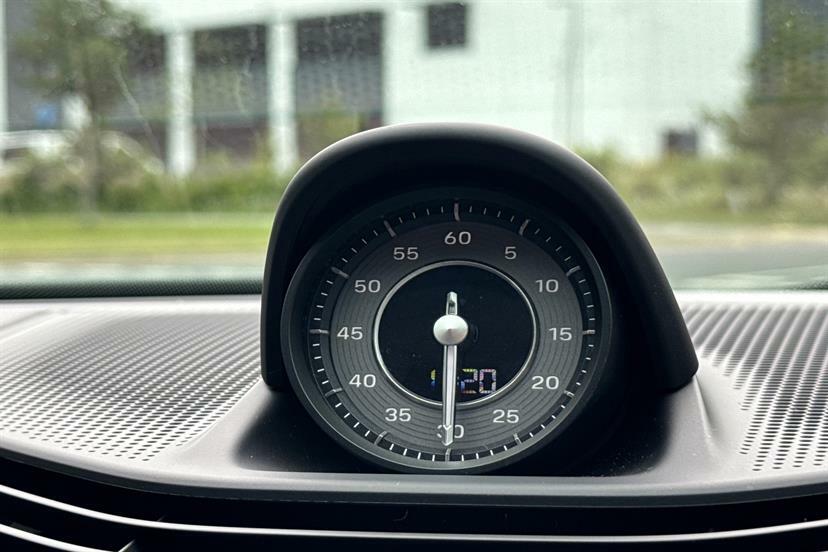 Porsche Taycan Performance Plus 93.4Kwh Gts Black #14