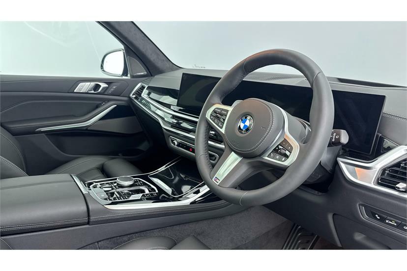 BMW X7 Xdrive40d Mht M Sport Step Black #6