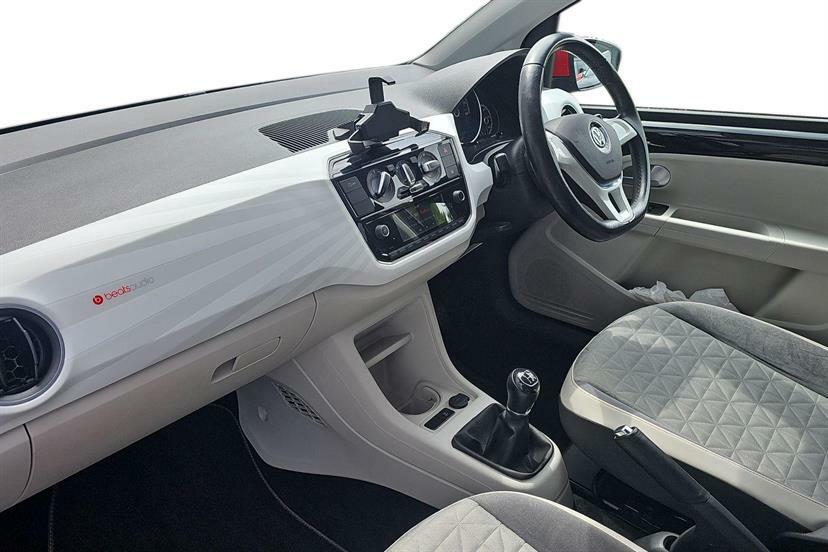 Volkswagen Up 1.0 Up Beats Black #2