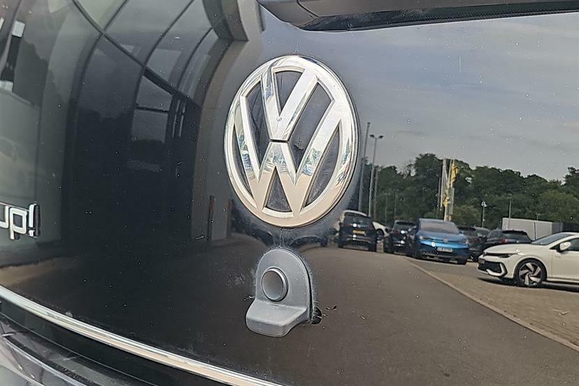 Volkswagen Up High Up Blue #22