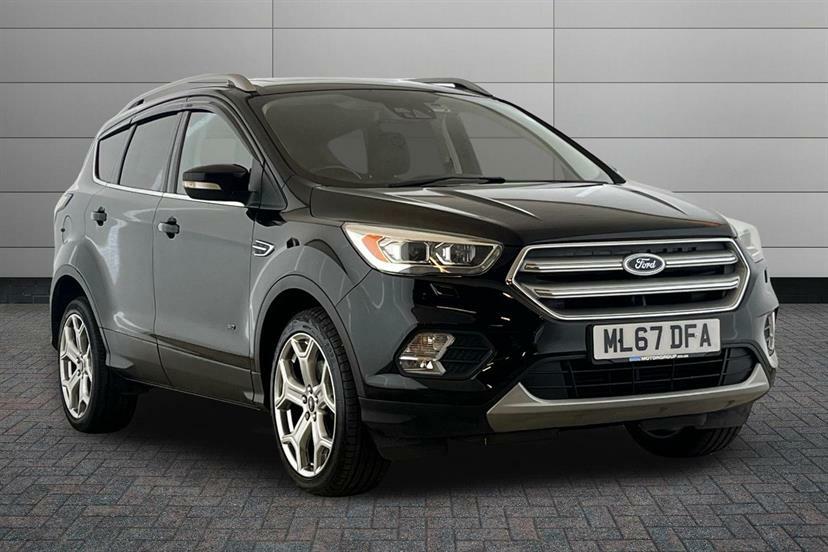 Ford Kuga Kuga St-line Tdci 4X4 Black #1