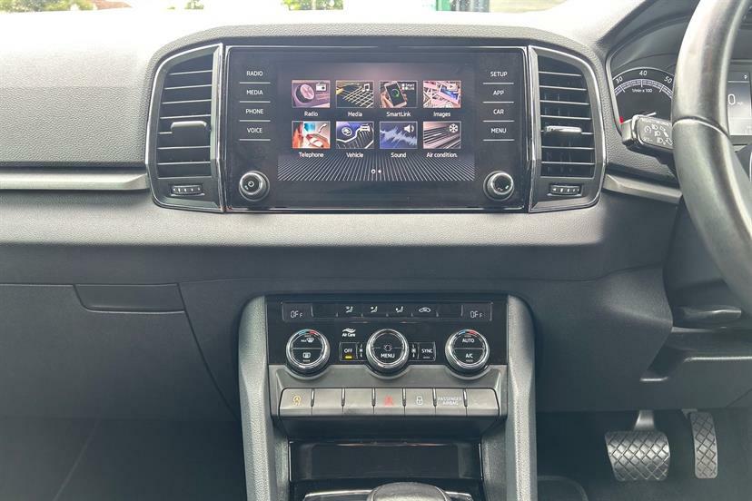 Skoda Karoq Edition Grey #19