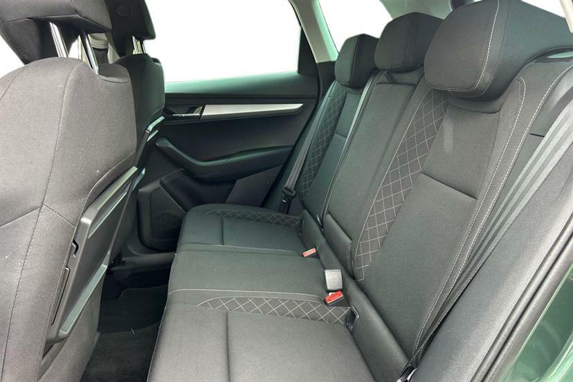 Skoda Karoq Edition Grey #16