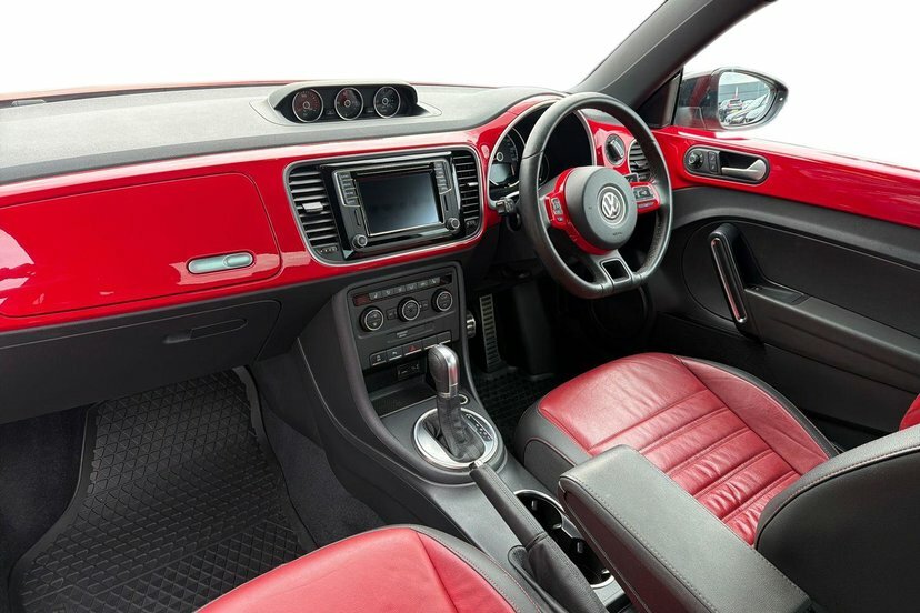 Volkswagen Beetle 2.0 Tsi Bluemotion Tech Sport Dsg 220 Ps 1 Owne KC15FPO Red #6