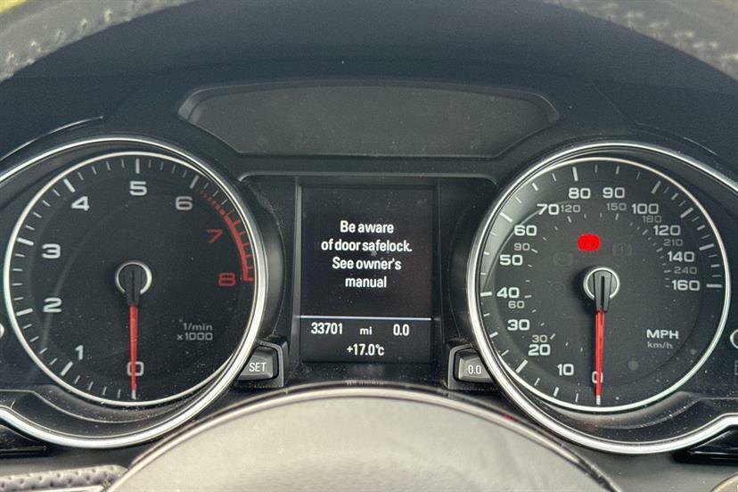 Audi A5 2.0T Fsi Quattro S Line S Tronic 5 Seat White #6