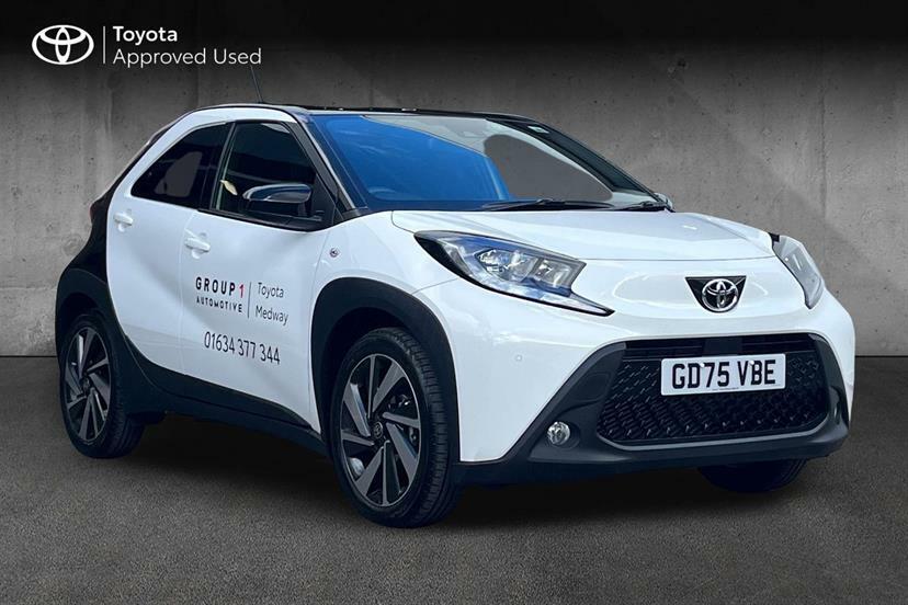 Toyota Aygo X 1.0 Vvt-i Edge Parking Black