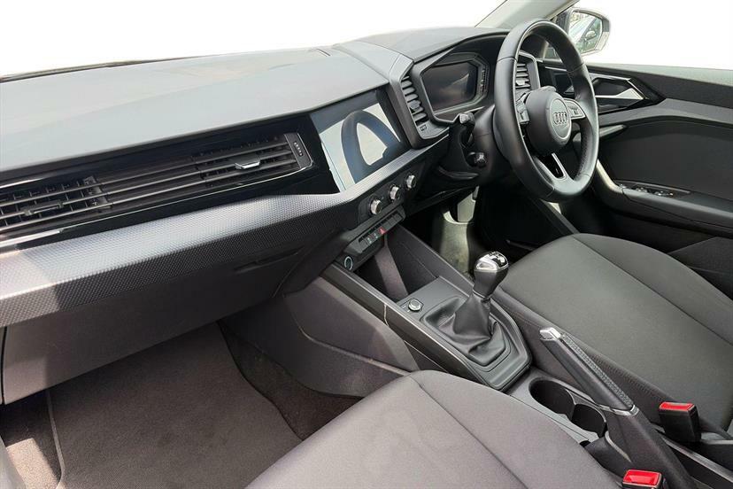 Audi A1 25 Tfsi Technik Black #2
