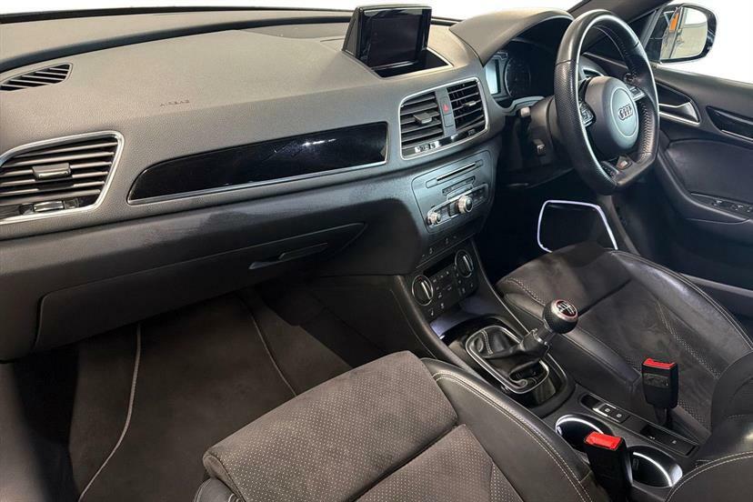 Audi Q3 1.4T Fsi Black Edition S Tronic Grey #2