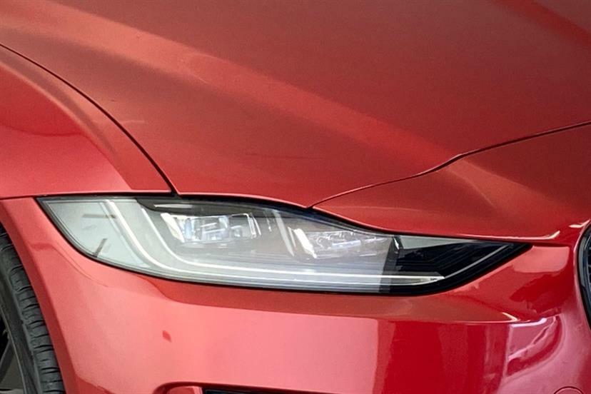 Jaguar XE D R-sport Black #16
