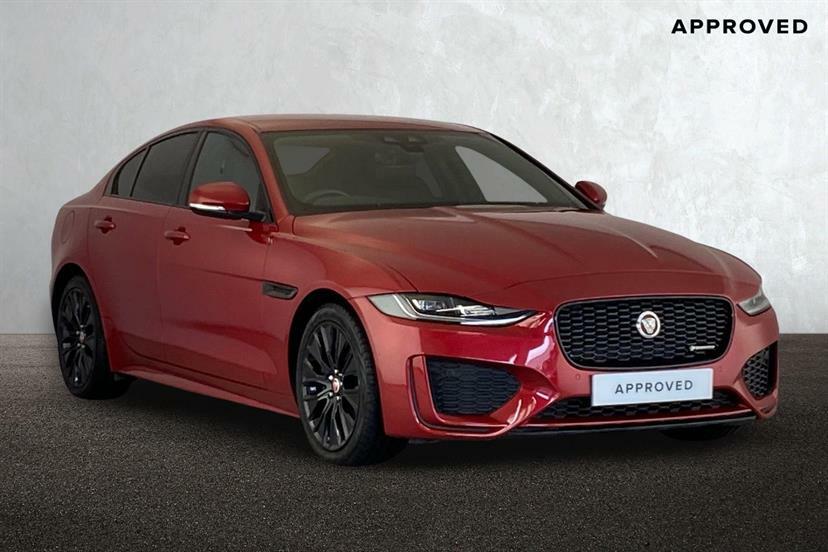 Jaguar XE 2.0D R-dynamic S Red