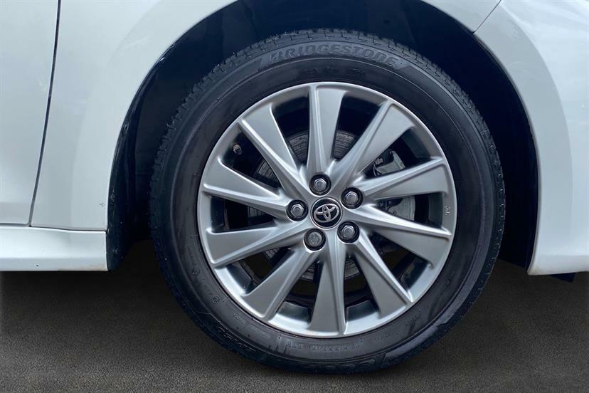 Toyota Yaris Excel Silver #18