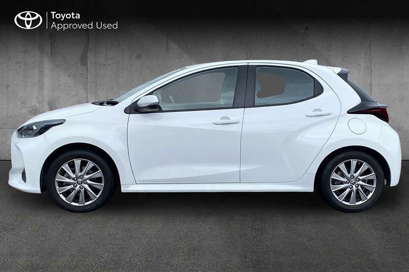 Toyota Yaris Excel Silver #17