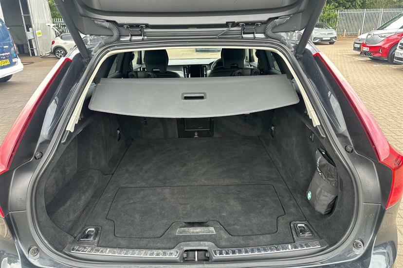 Volvo V90 2.0 D4 Inscription  #8