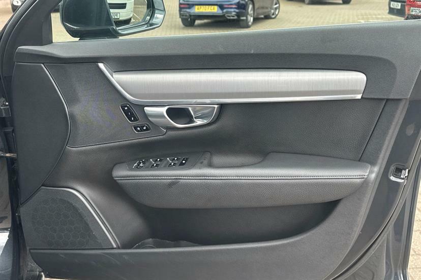 Volvo V90 2.0 D4 Inscription  #9