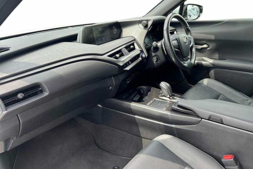 Lexus UX 300E 54.3Kwh Premium Plus Suv 2 FL22XOT White #2
