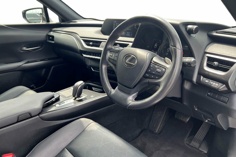 Lexus UX 300E 54.3Kwh Premium Plus Suv 2 FL22XOT White #6