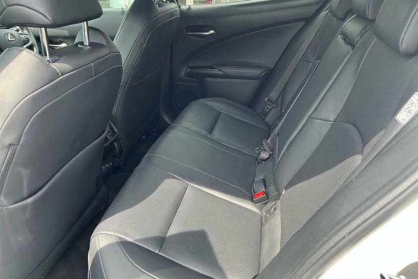 Lexus UX Ux 250H 4X2 Cvt Grey #25