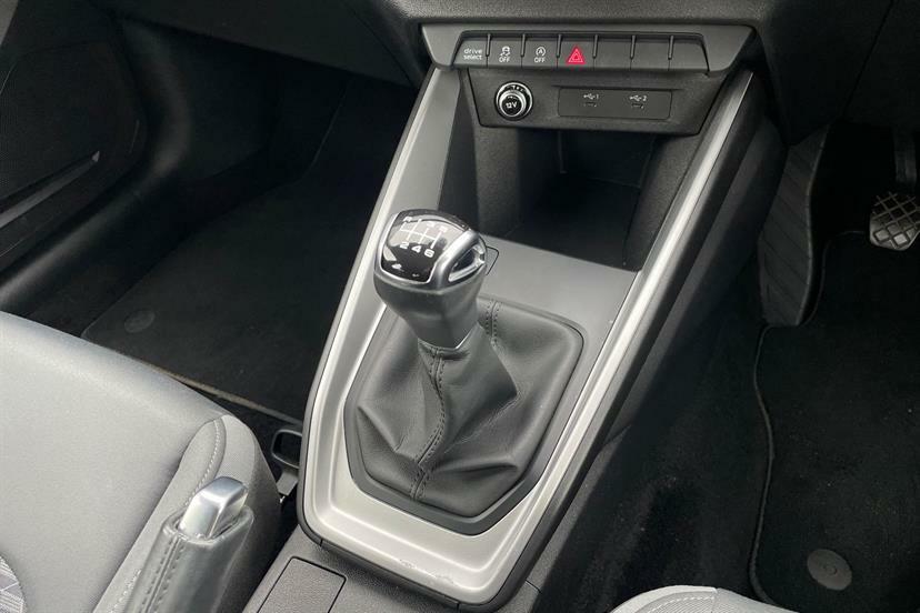 Audi A1 S Line 30 Tfsi 116 Ps 6-Speed Black #29