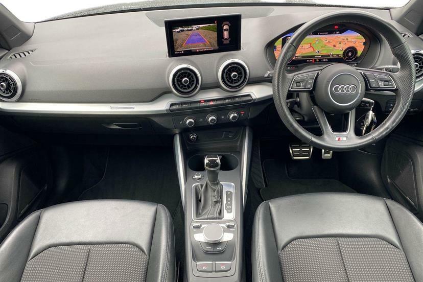 Audi Q2 1.5 Tfsi Cod 35 Black Edition Suv S Tro Blue #8