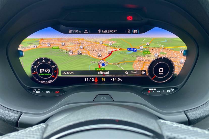 Audi Q2 35 Tfsi S Line S Tronic Cs Black #6