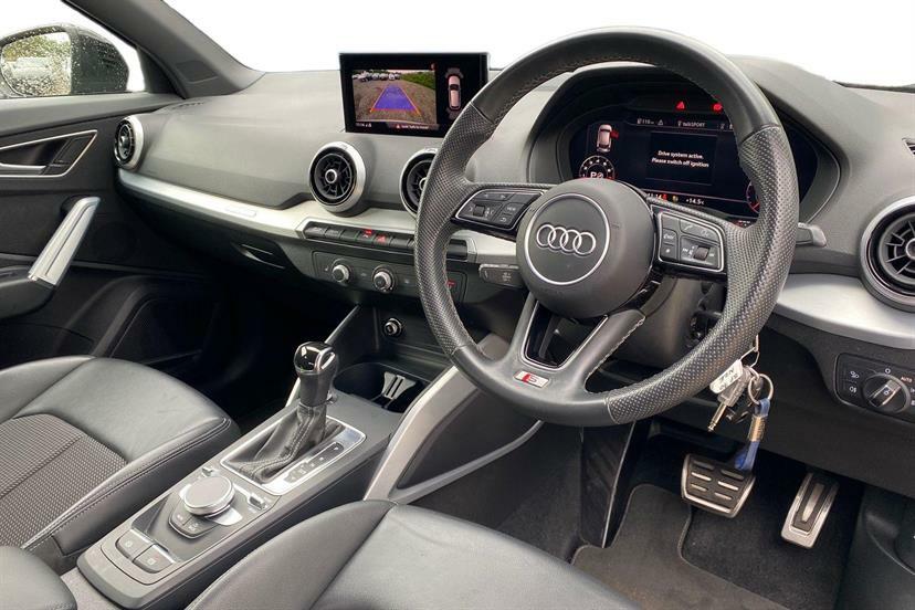 Audi Q2 35 Tfsi S Line S Tronic Cs Black #5