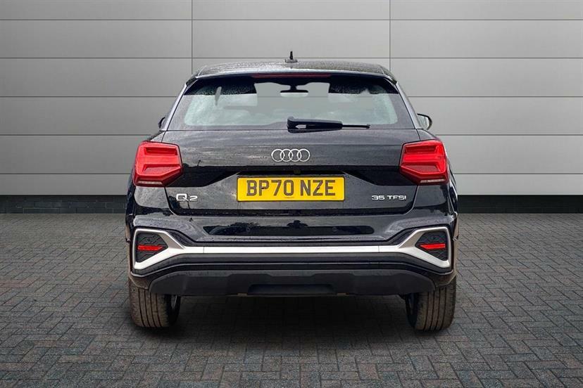 Audi Q2 1.5 Tfsi Cod 35 Black Edition Suv S Tro Blue #10