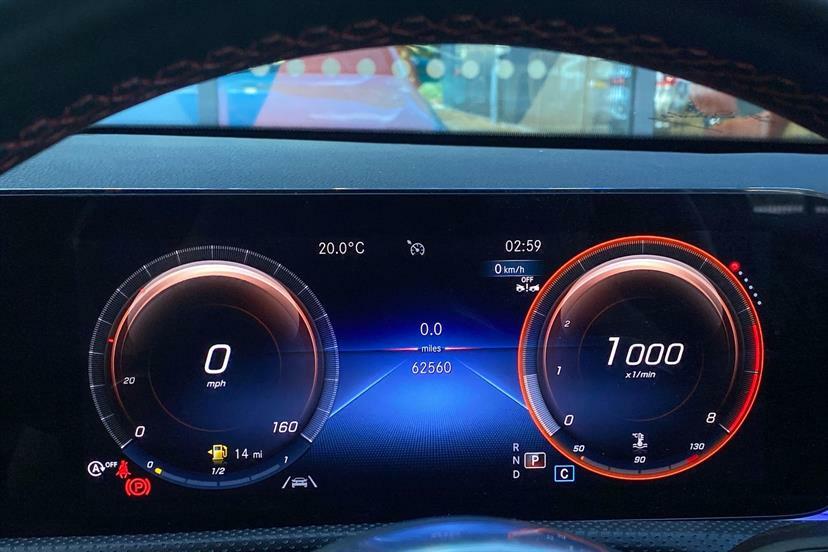 Mercedes-Benz A Class A200 Amg Line Premium White #6