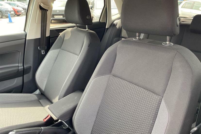 Volkswagen Polo Life Grey #15