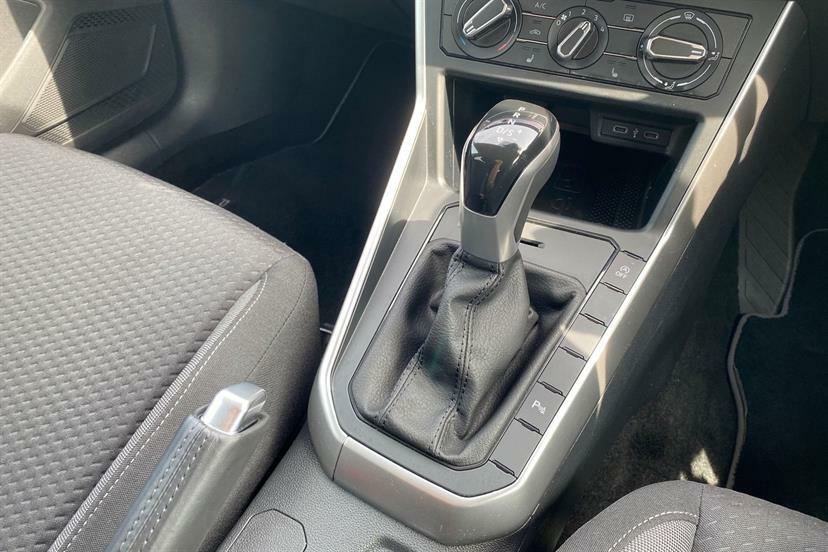 Volkswagen Polo Life Grey #9