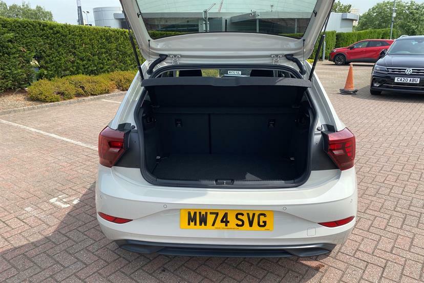 Volkswagen Polo Life Grey #11