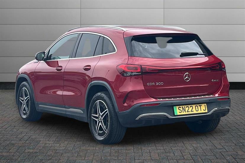 Mercedes-Benz EQA 300 4Matic 168Kw Amg Line 66.5Kwh Red #2