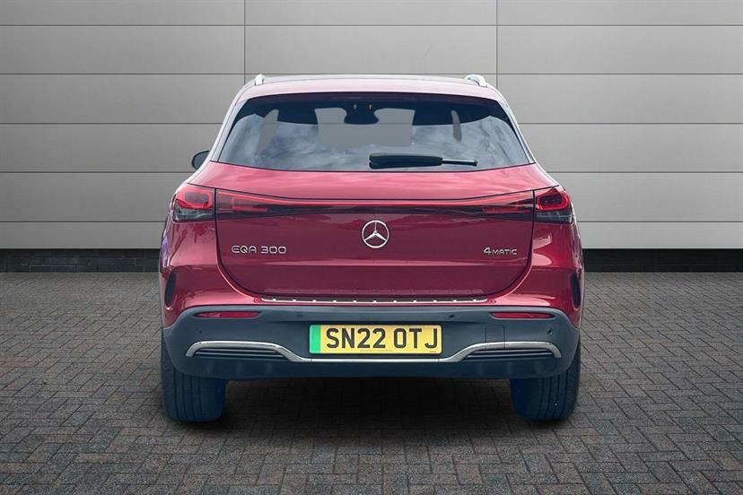Mercedes-Benz EQA Eqa 300 4Matic Amg Line 226 Bhp White #11