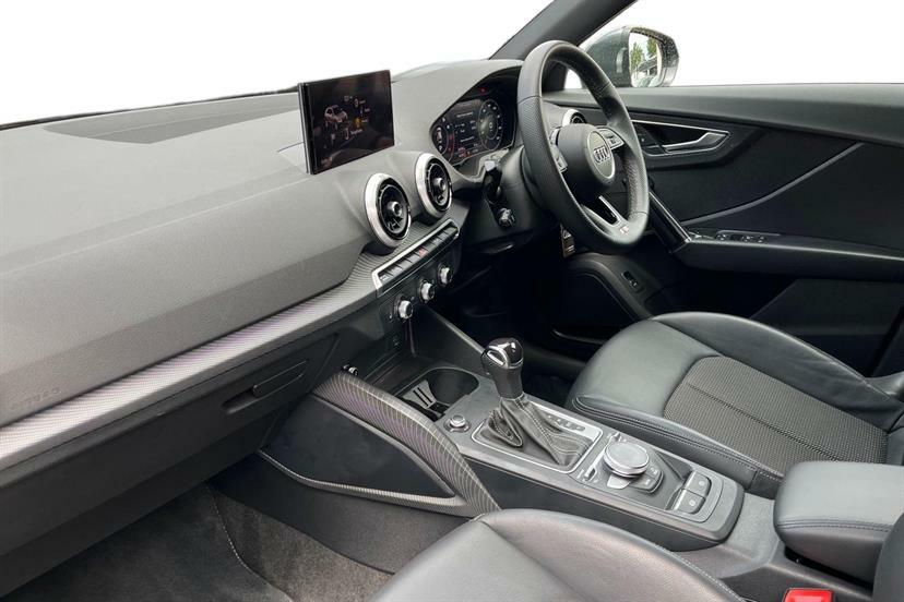 Audi Q2 35 Tfsi S Line S Tronic Cs Grey