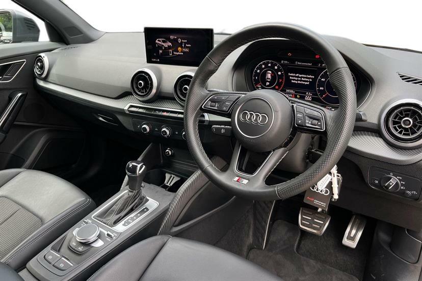 Audi Q2 35 Tfsi S Line S Tronic Cs Grey #5