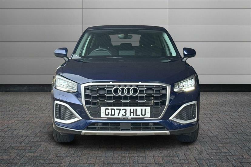 Audi Q2 35 Tfsi Black Edition 2024 Black #8