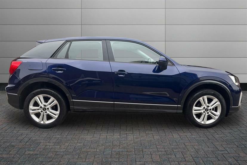 Audi Q2 35 Tfsi Sport S Tronic Blue #3