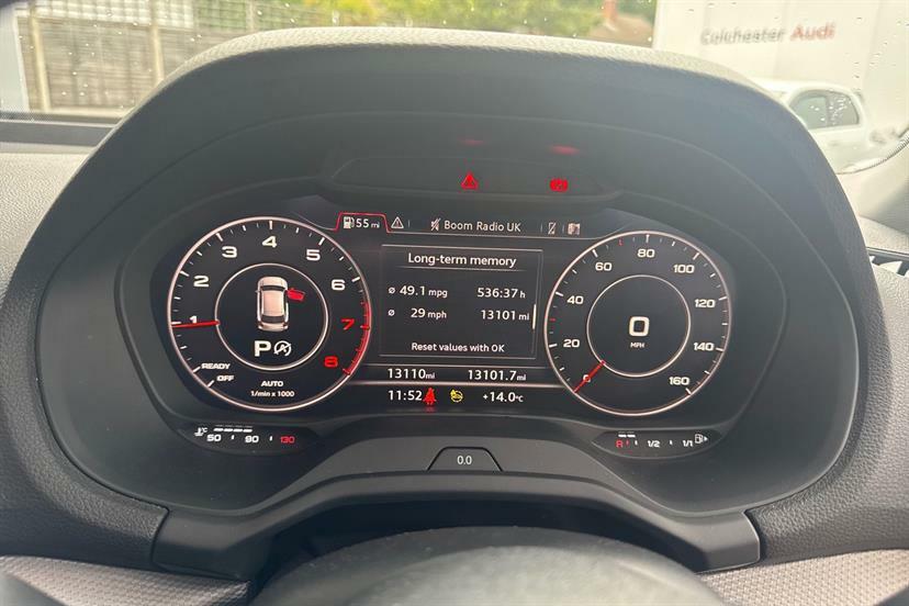 Audi Q2 35 Tfsi Sport S Tronic Blue #6