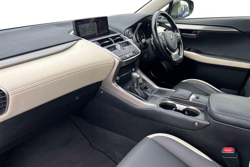 Lexus NX 300H 2.5 Cvt Premium Packpan Roof Silver #2