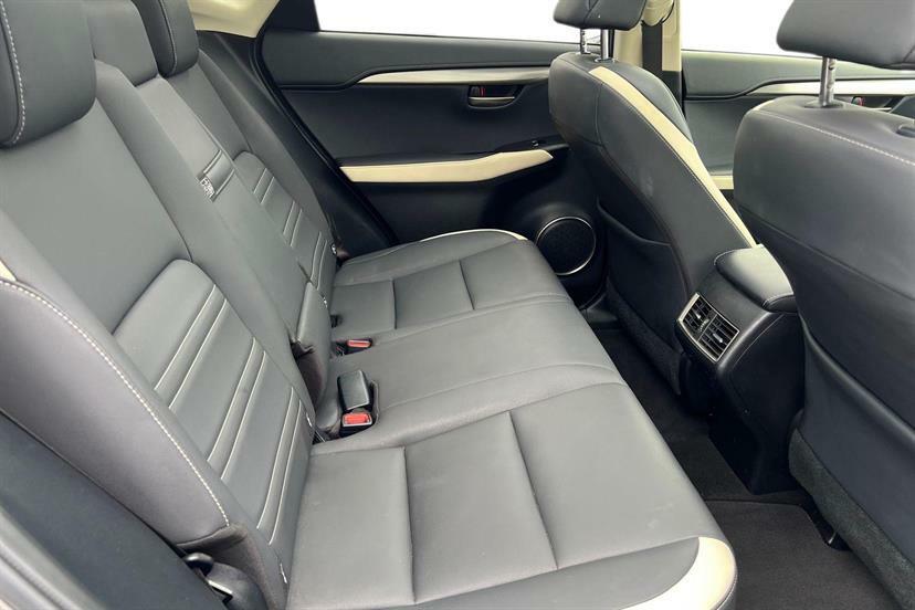 Lexus NX 2.5 E-cvt 4Wd Euro 6 Ss Silver #9