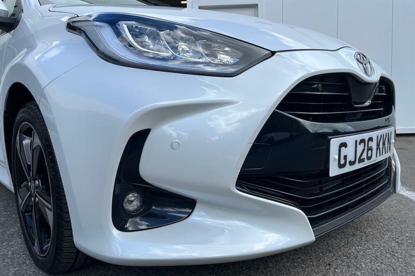 Toyota Yaris Hatchback Grey #27