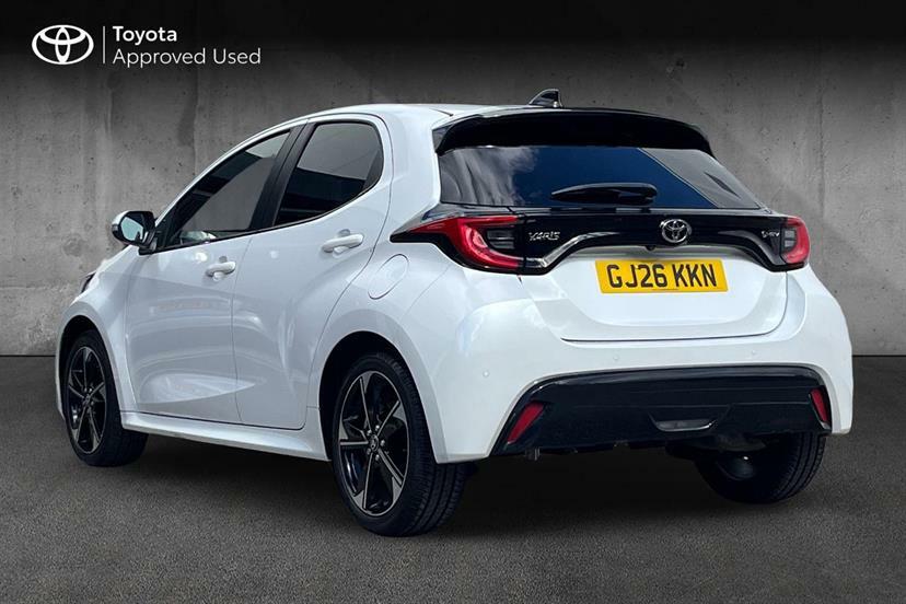 Toyota Yaris 1.5 Hybrid 130 Excel Cvt White #3