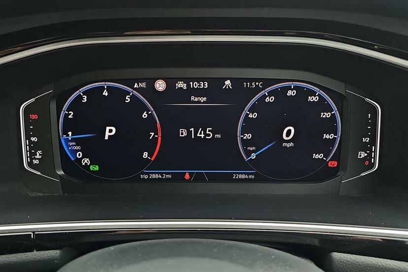 Volkswagen T-Roc 1.5 Tsi R-line Dsg Black #6