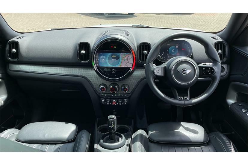 Mini Countryman 1.5 Cooper Exclusive Comfort Pack White #4