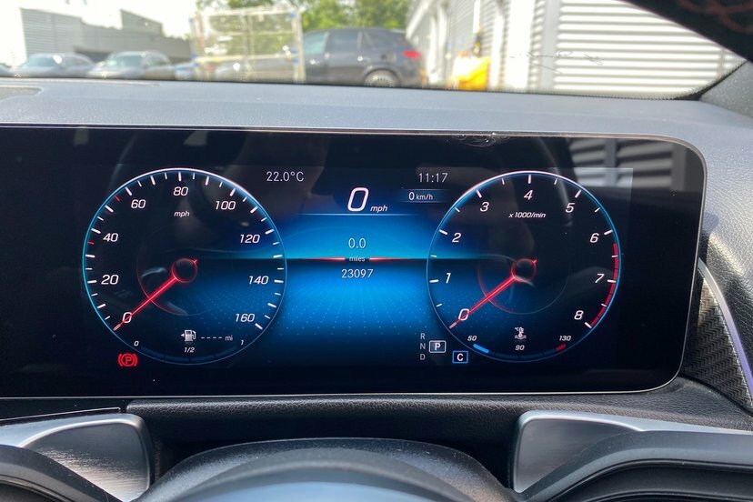 Mercedes-Benz GLB Class Glb200 Amg Line Premium 2 Suv 7G-dct LV22TNZ Grey #6