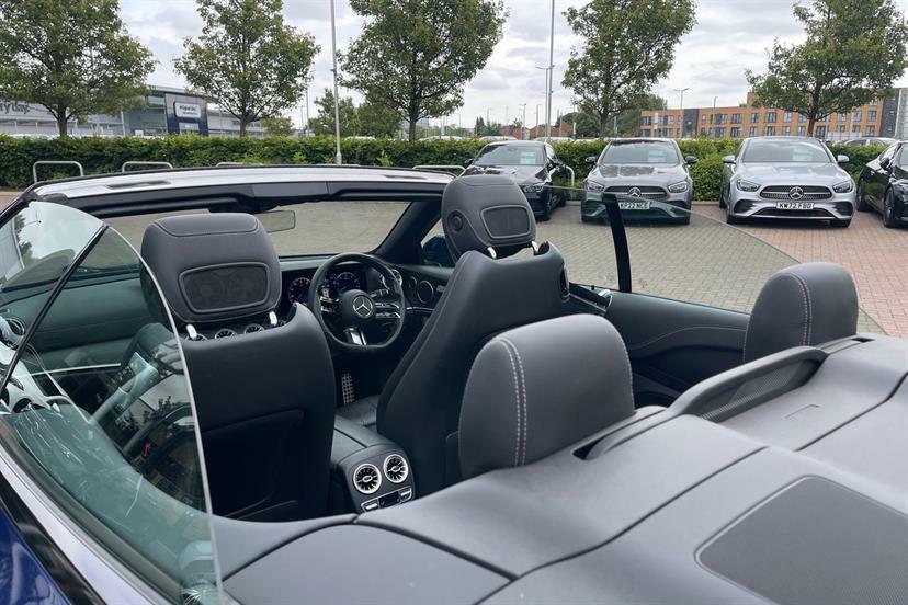 Mercedes-Benz E Class E220d Amg Line Premium 9G-tronic Blue #45