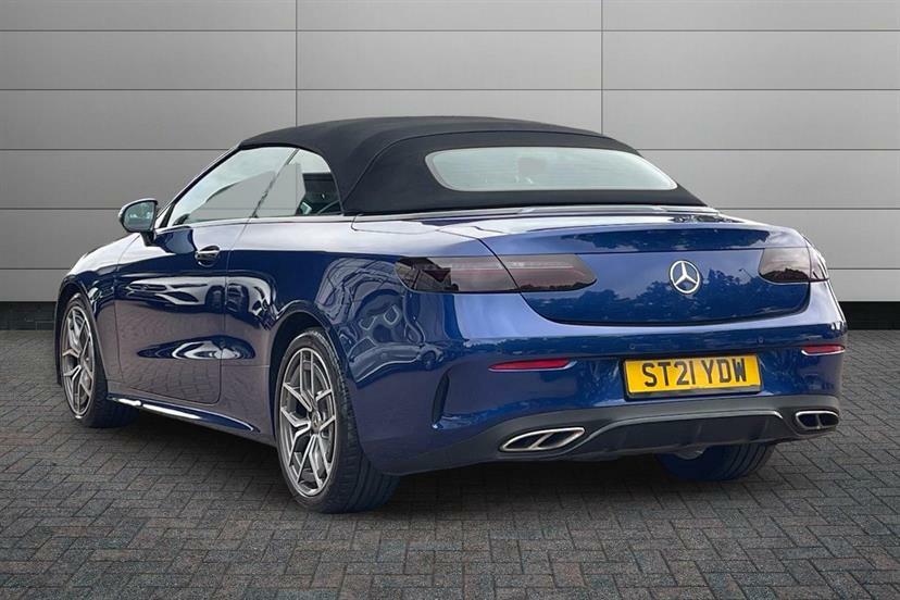 Mercedes-Benz E Class E300 Amg Line Premium 9G-tronic Blue #2